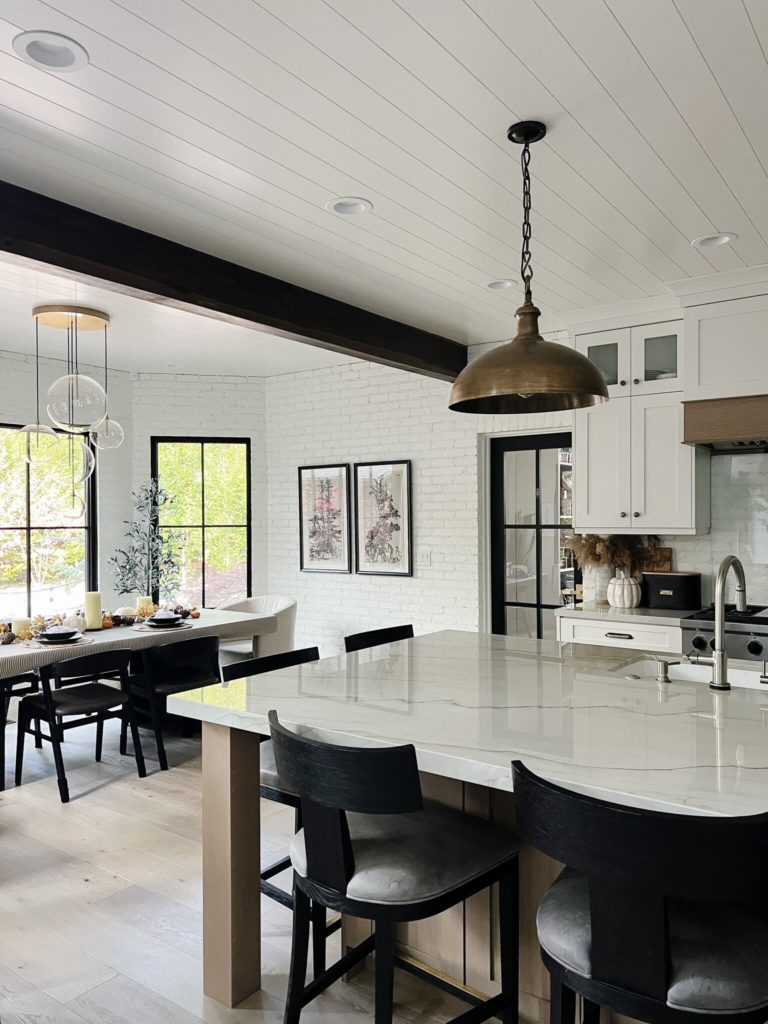 Dining room and kitchen light fixtures